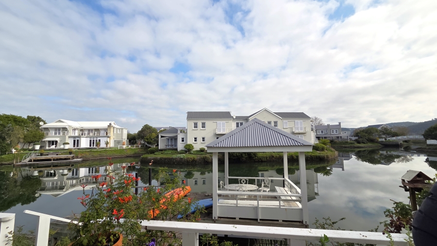 To Let 1 Bedroom Property for Rent in Thesen Islands Western Cape